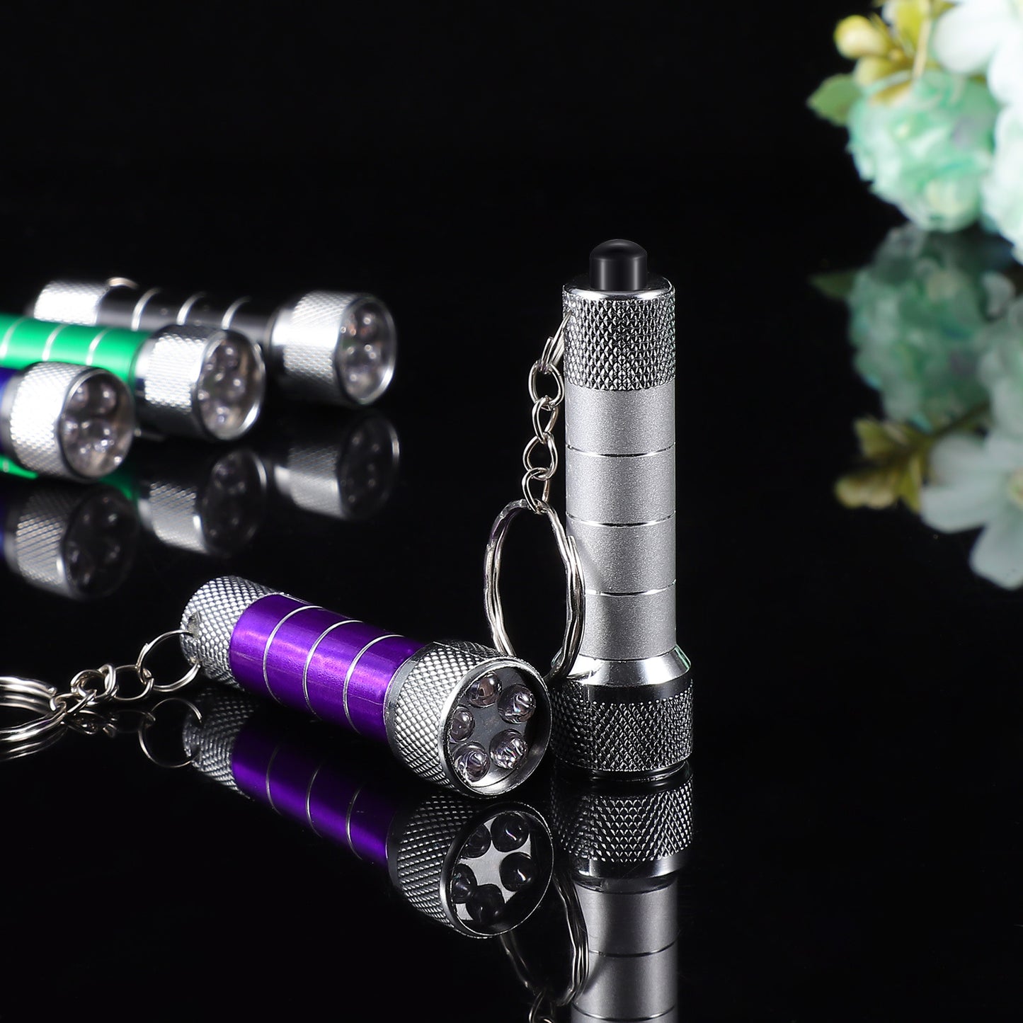 Mini Emergency LED Keychain - Ultra-Lightweight Aluminum Flashlight