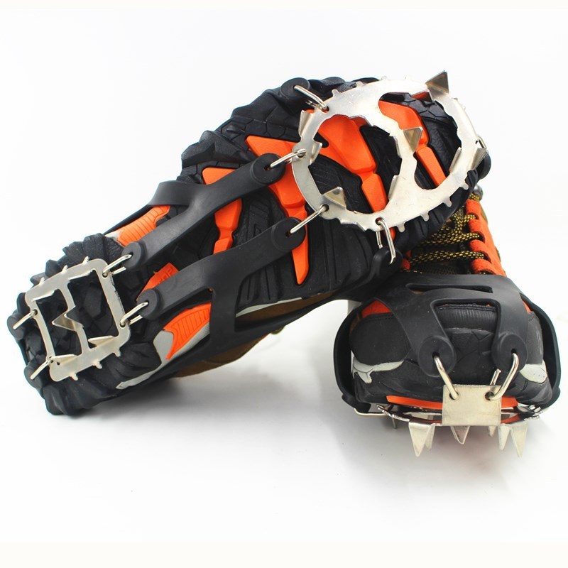 Reinforced Anti-Slip Cleats - Large Safety Teeth
